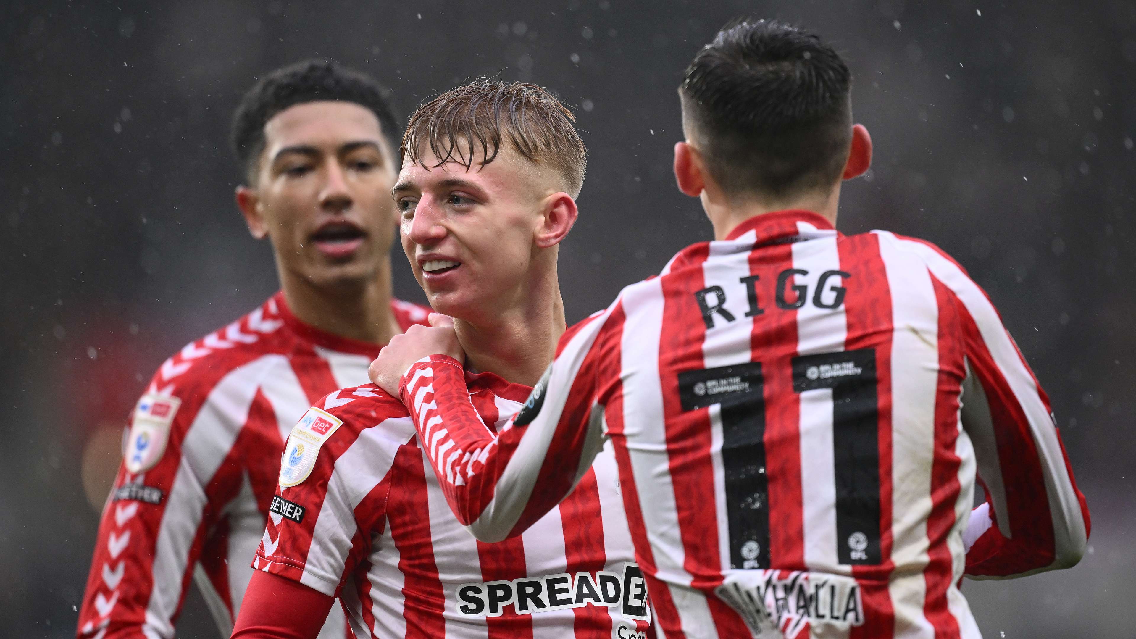 層帶來了壓 層帶來了壓